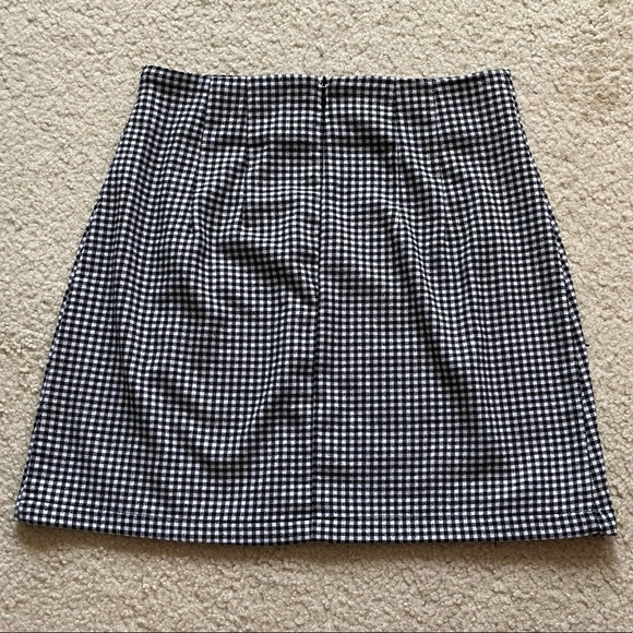 COPY - brandy mini skirt - Picture 3 of 6